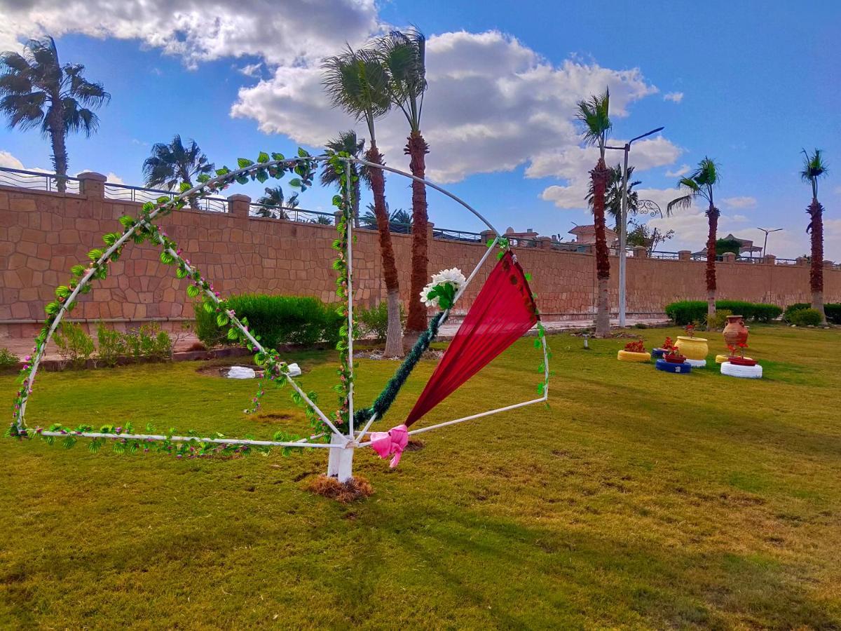 Fayoum Hotel 'Ezbet Sa'di Mugawir Exterior photo